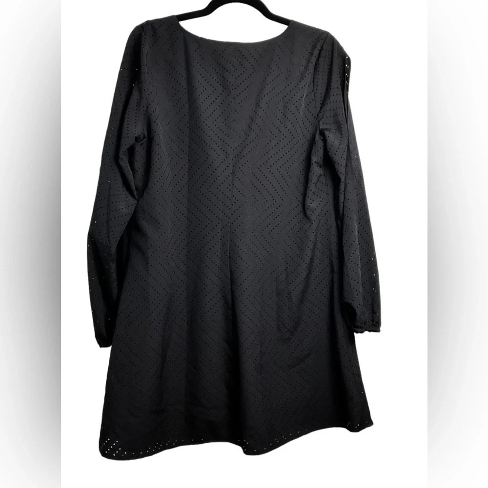 Size large black open sleeves candies dress in excellent condition.​ - Picture 3 of 5